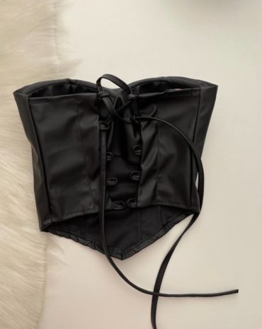 jeitodemulher_shop cropped couro eco corselet preto
